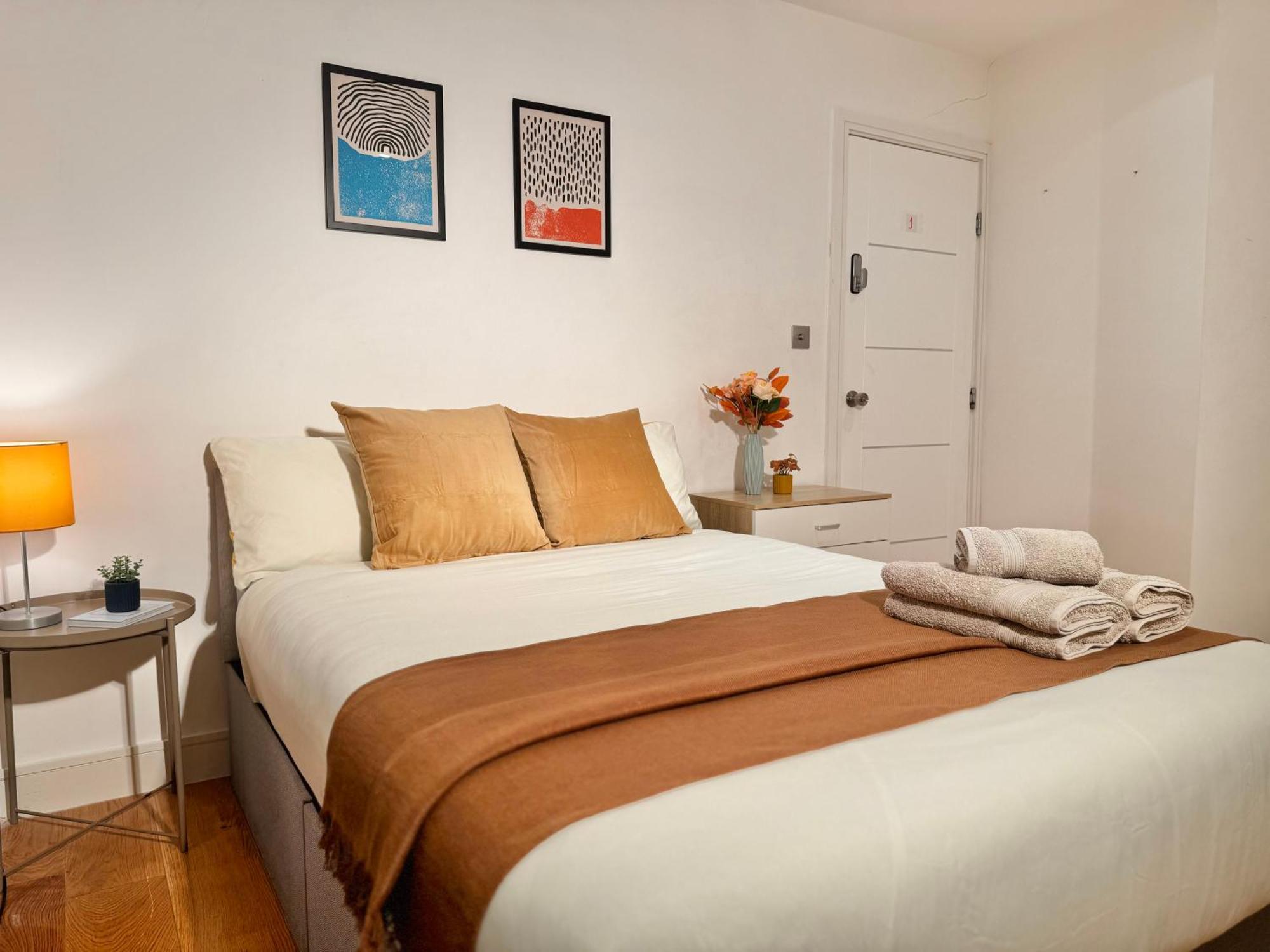 En-Suites With Free Parking 30Min To Central Londres Extérieur photo